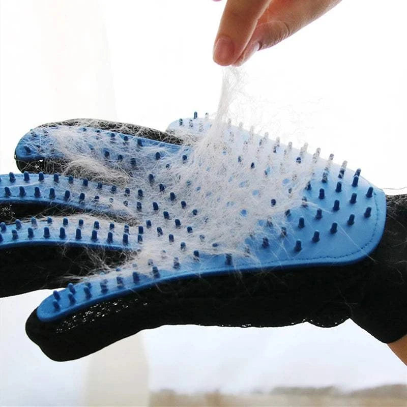 Pet Grooming Deshedding Glove for Cats and Dogs