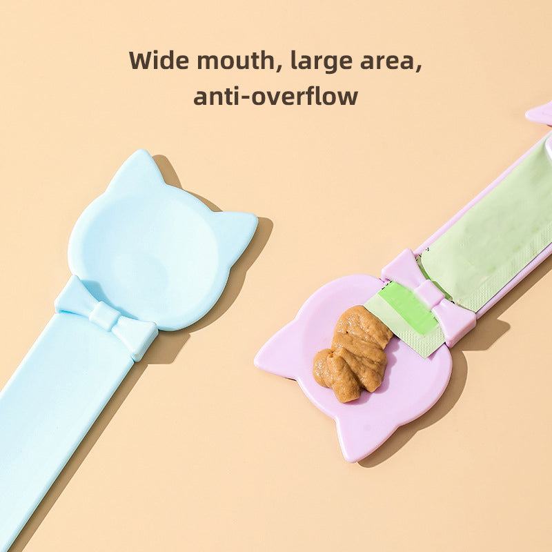 Cat Strip Spoon Feeder for clean, safe, and mess-free cat treat feeding