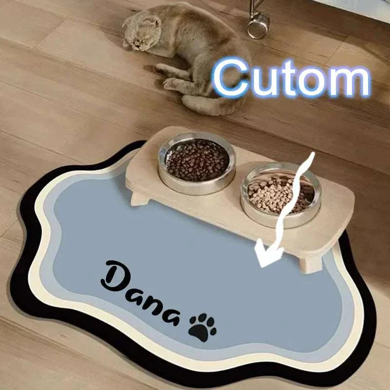 Personalised pet feeding mat made of non-slip, waterproof diatom mud with cute shape and custom text option