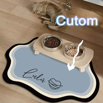 Personalised pet feeding mat in cute shape made of non-slip, waterproof diatom mud with customizable text