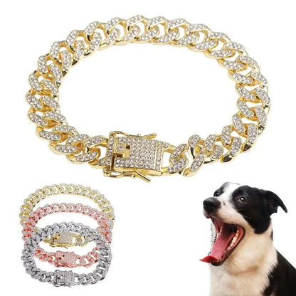 Luxury dog collar in high-quality alloy with sparkling rhinestones in gold, rose gold, and silver, enhancing your pet's style.