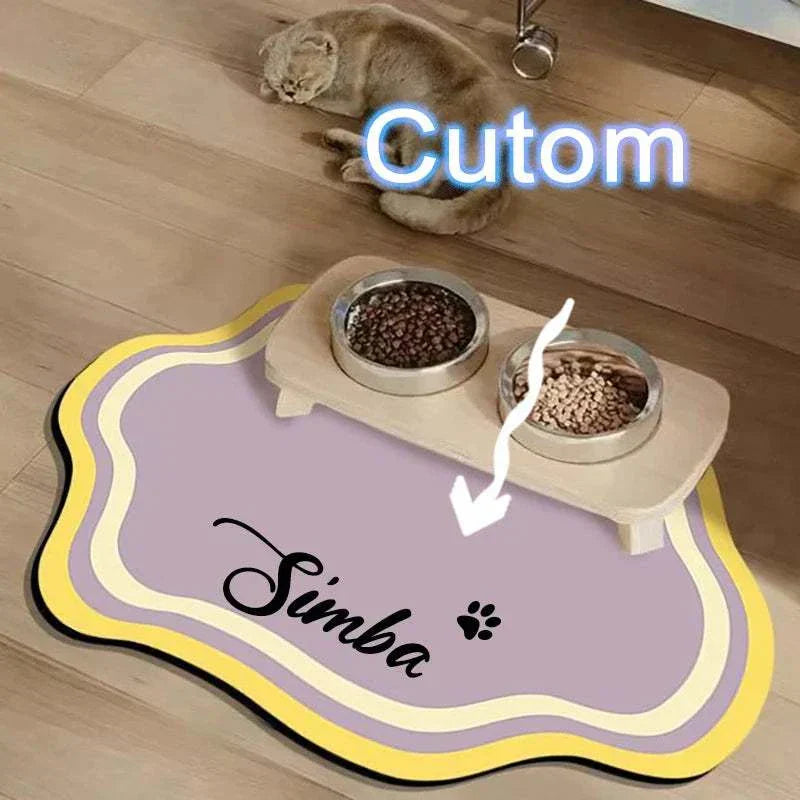 Personalised pet feeding mat made of fast-drying diatom mud, non-slip and waterproof with cute shape
