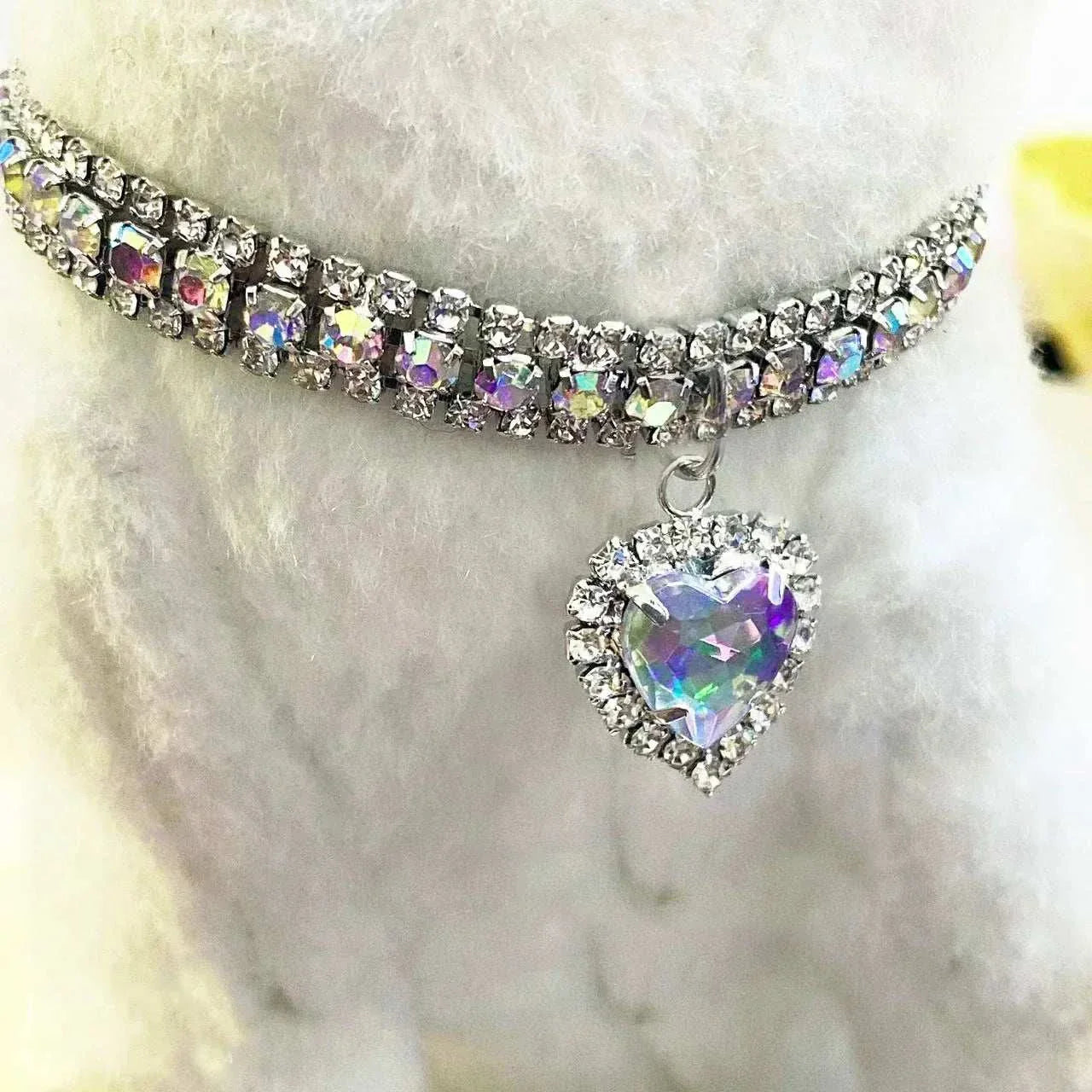 Pretty Kitty's Heart Pendant Diamante Collar Necklace for pets in silver with zircon detailing.